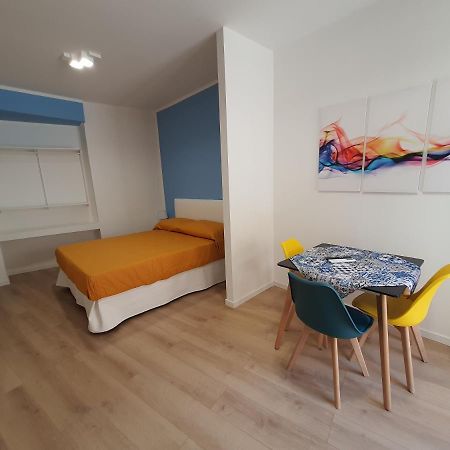 A Casa Di Claudia Apartment Palermo Luaran gambar