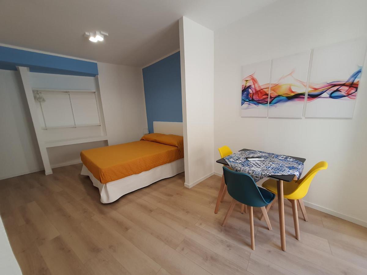 A Casa Di Claudia Apartment Palermo Luaran gambar