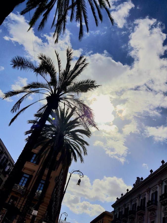 A Casa Di Claudia Apartment Palermo Luaran gambar