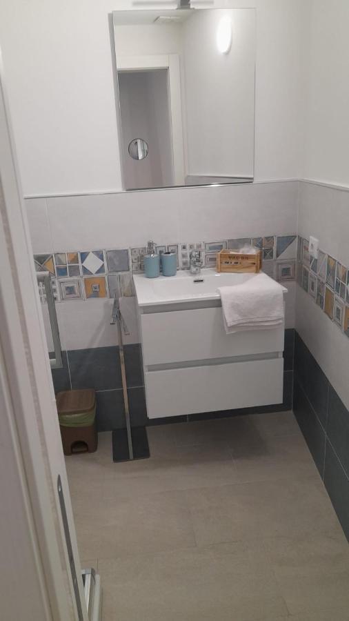 A Casa Di Claudia Apartment Palermo Luaran gambar